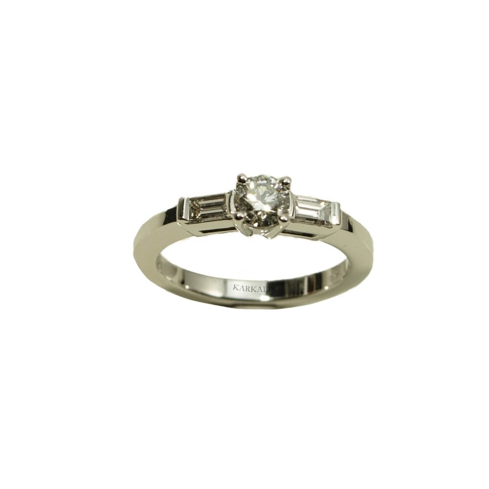 Gold K18 Engagement ring, Diamonds 0.94 ct
