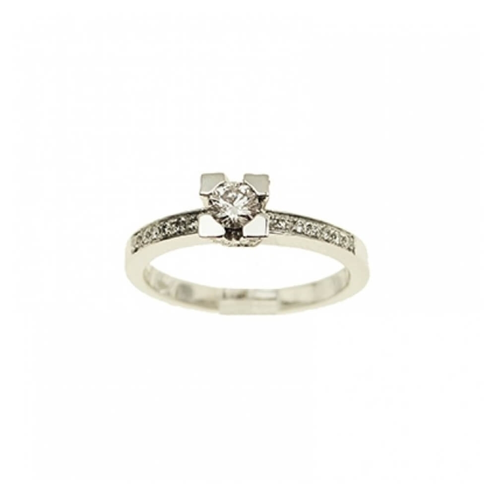 Gold K18 Engagement ring. Diamonds 0.43 ct